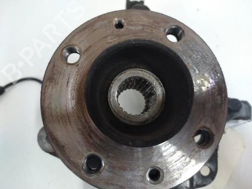 Used Left front steering knuckle Left front steering knuckle RENAULT CLIO IV (BH_) 0.9 TCe 90 (BHNF, BHMA, BHMH, BHJK, BHJR) (90 hp) 22109664 22109664