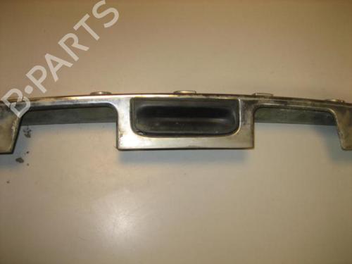 Used Rear center light Rear center light PEUGEOT 407 SW (6E_, 6D_) 2.0 HDi 135 (136 hp) 22105208 22105208