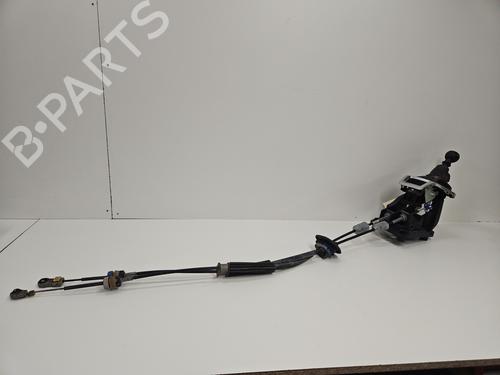 Used Gear lever PEUGEOT 5008 (0U_, 0E_) 1.6 HDi (112 hp) 31818997