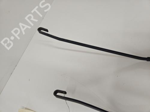 Scheibenwischer vorne SUZUKI SWIFT III (MZ, EZ) 1.3 DDiS (RS413D) | BP30823509C143