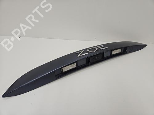 Used Rear center light RENAULT ZOE (BFM_) ZOE (92 hp) 31934264