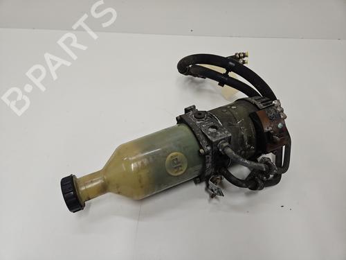Used Steering pump RENAULT CLIO I (B/C57_, 5/357_) 1.9 D (B/C/S576, B/C/S57L) (64 hp) 30745321