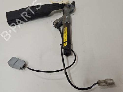 Venstre fortil seleforstrammer RENAULT KANGOO (KC0/1_) D 65 1.9 (KC0E, KC02, KC0J, KC0N) (64 hp) 26569022