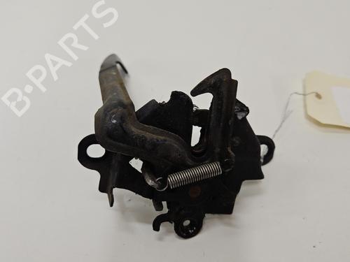 Hood lock TOYOTA YARIS (_P13_) 1.5 Hybrid (NHP130_, NHP130) | BP26402176C133