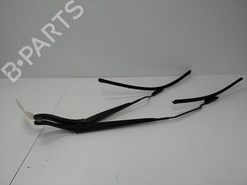 Front windshield wiper arm RENAULT MEGANE IV Grandtour (K9A/M/N_) 1.3 TCe 115 (K9N9) | BP20899673C143 