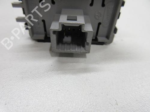 Used Switch RENAULT GRAND SCÉNIC III (JZ0/1_) 1.6 dCi (JZ00, JZ12) (130 hp) 22108489