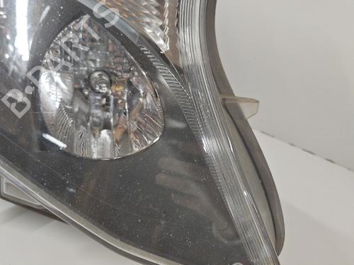 right-headlight-mercedes-benz-vito-van-w447-2014-32870808 main image