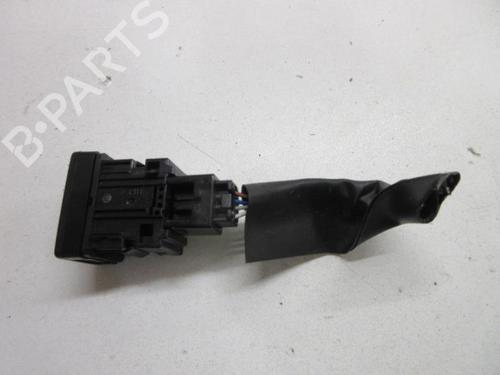 Used Headlight switch TOYOTA PRIUS Liftback (_W2_) 1.5 Hybrid (NHW20_, NHW20R) (112 hp) 22107915