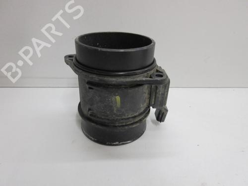 Used Mass air flow sensor Mass air flow sensor RENAULT MASTER III Van (FV) 2.3 dCi 125 FWD (FV0C, FV0D, FV0G, FV0H, FV0J, FV0K,... (125 hp) 22108677 22108677