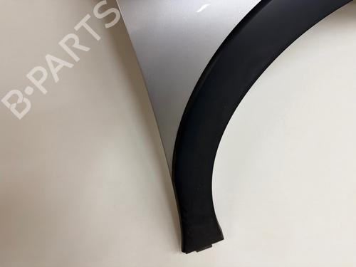 Used Right front fenders Right front fenders 37449890 37449890