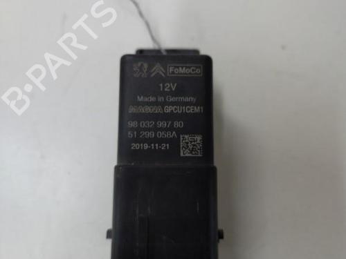 Used Electronic module Electronic module PEUGEOT EXPERT Van (V_) 2.0 BlueHDi 120 (122 hp) 20893679 20893679