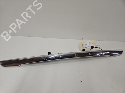 Used Rear center light JAGUAR X-TYPE I (X400) 2.1 V6 (156 hp) 30808854