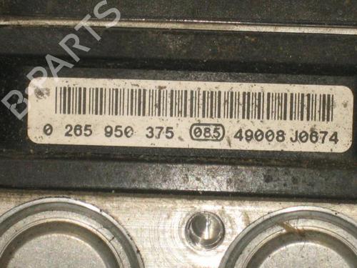 Used ABS pump ABS pump BMW 5 (E60) 525 d (177 hp) 22105646 22105646