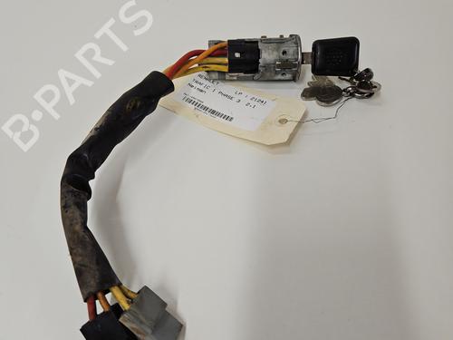 Used Ignition barrel RENAULT TRAFIC Van (T_, P_, V_) 2.1 D (64 hp) 25775545