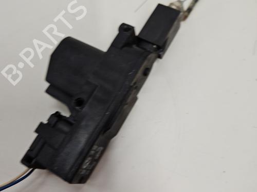 Used Fuel door actuator Fuel door actuator BMW 7 (E32) 730 i, iL V8 (218 hp) 30715470 30715470