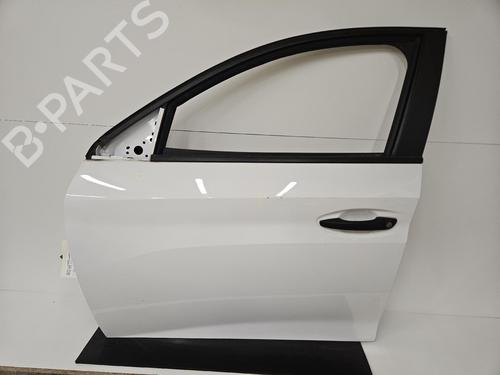 Used Left front door Left front door 37007544 37007544