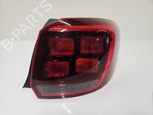 right-taillight-dacia-sandero-ii-2012-39929413 main image