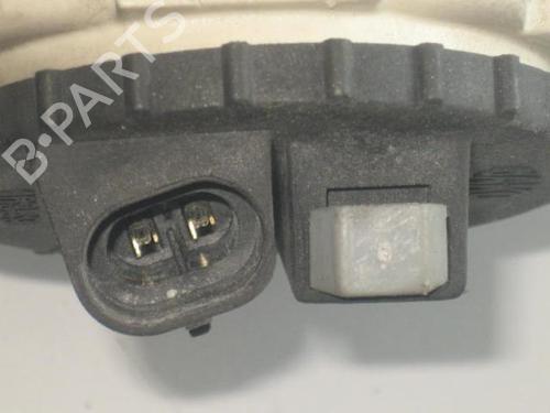 Used Left front fog light Left front fog light FIAT DOBLO Bus (263_) 1.6 D Multijet (263AXD1B, 263AXX1B) (105 hp) 20903669 20903669