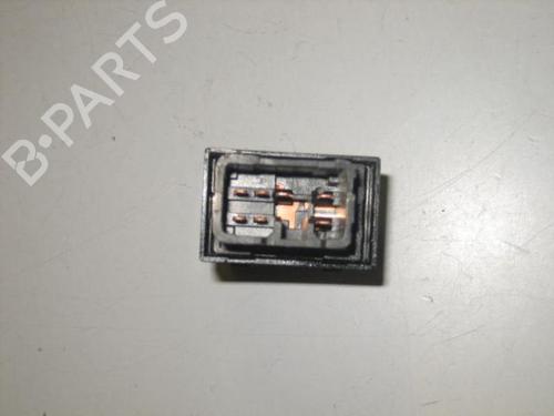 Left rear window switch HYUNDAI TUCSON (JM) 2.0 CRDi All-wheel Drive | BP22105497I29 