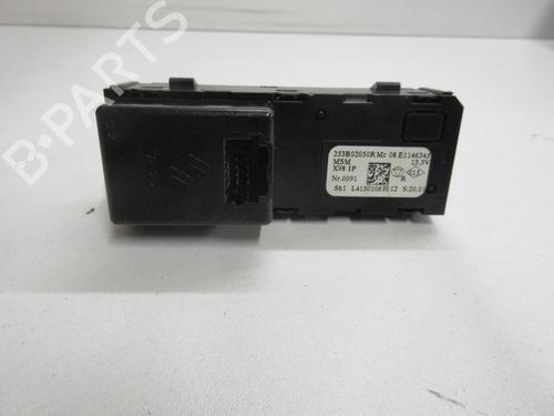 Used Switch Switch RENAULT CLIO IV (BH_) 1.2 TCe 120 (BHM0) (120 hp) 22108678 22108678
