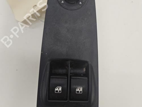 Pulsantiera anteriore sinistra FIAT DUCATO Van (250_) 150 Multijet 2,3 D (148 hp) 31698497