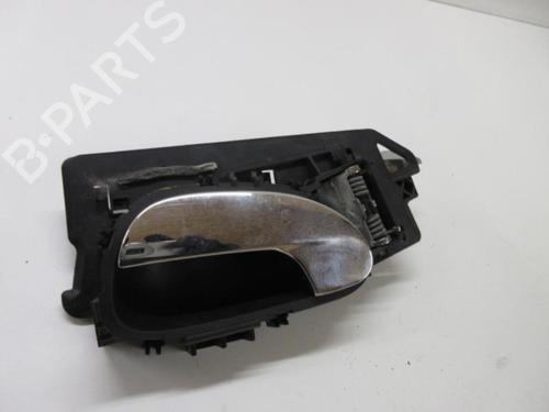 Used Front left interior door handle PEUGEOT 307 Break (3E) 2.0 HDI 90 (90 hp) 20889424