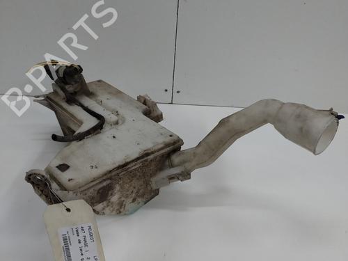 Used Windscreen washer tank PEUGEOT 407 (6D_) 2.0 16V (6DRFJC, 6DRFJE, 6DRFJF) (140 hp) 20896115