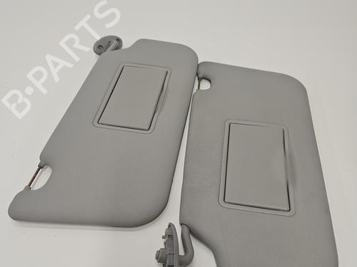 Pare-soleil gauche FORD FIESTA V (JH_, JD_) 1.3 (69 hp) 31698487