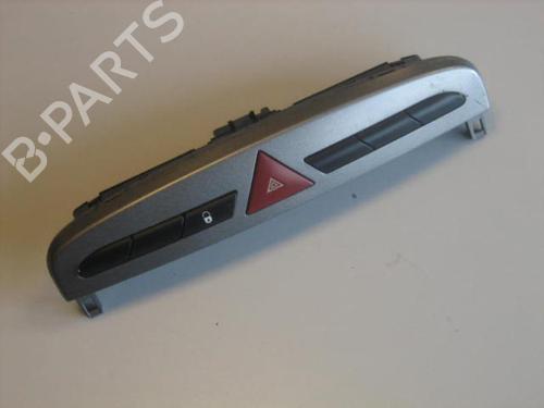 Used Warning switch PEUGEOT 308 I (4A_, 4C_) 1.6 HDi (109 hp) 22105013