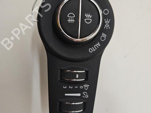 headlight-switch-fiat-500x-334_-2014-25216107 main image