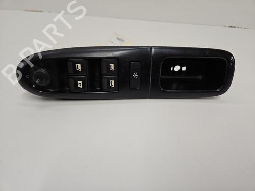 Used Left front window switch PEUGEOT 406 (8B) 2.0 HDI 110 (109 hp) 25026593