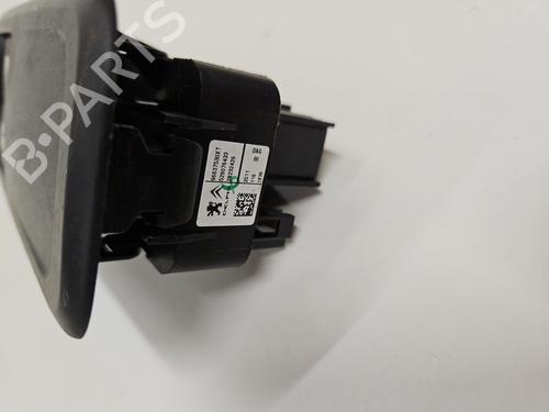 left-front-window-switch-citroen-c3-ii-sc_-2009-28503772 main image