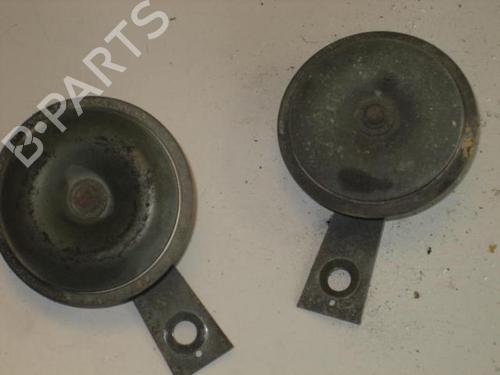 Used Horn NISSAN X-TRAIL I (T30) 2.2 Di 4x4 (114 hp) 20898756