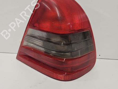 Used Right taillight Right taillight MERCEDES-BENZ C-CLASS (W202) C 220 (202.022) (150 hp) 36344642 36344642