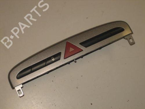 Used Warning switch PEUGEOT 308 I (4A_, 4C_) 1.6 HDi (90 hp) 22105539