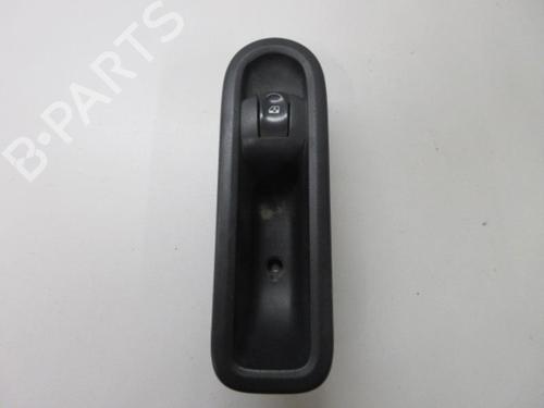 Used Right front window switch RENAULT CLIO III (BR0/1, CR0/1) 1.5 dCi (C/BR0G, C/BR1G) (68 hp) 20894733