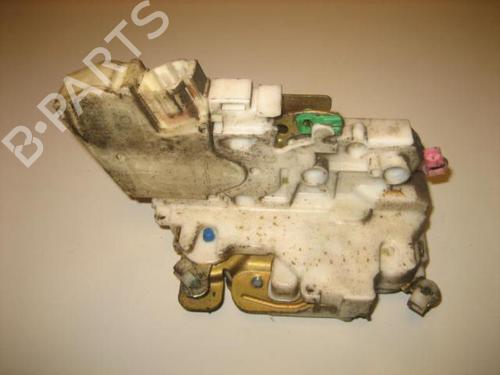 Used Front left lock NISSAN NAVARA (D22) 2.5 D 4x4 (133 hp) 20899128