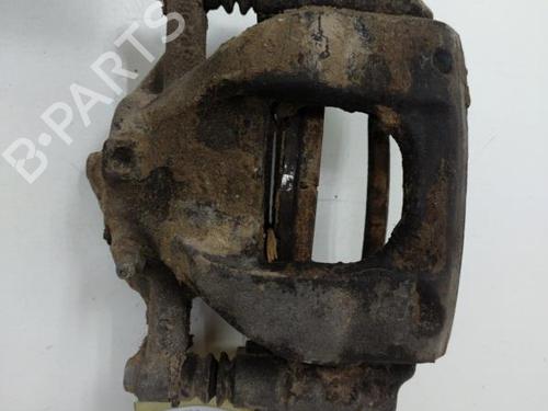 Used Right front brake caliper Right front brake caliper TOYOTA AURIS (_E18_) 2.0 D-4D (ADE186_, ADE186R) (124 hp) 20905645 20905645