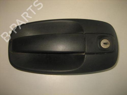 Used Front left exterior door handle RENAULT TRAFIC II Van (FL) 1.9 dCi 100 (FL0C) (101 hp) 20892561