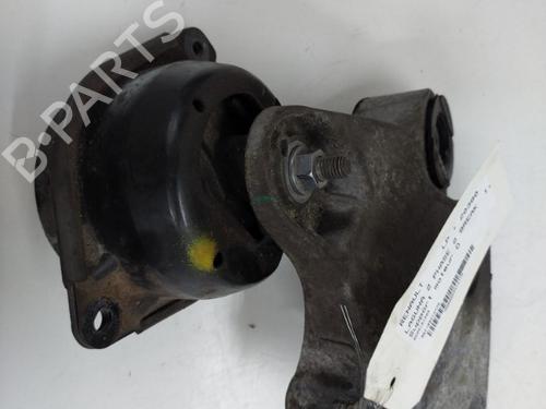 Used Engine mount RENAULT LAGUNA II (BG0/1_) 1.9 dCi (BG08, BG0G) (120 hp) 20890963
