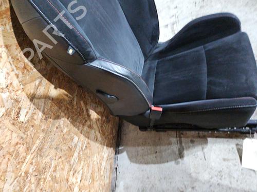 Left front seat RENAULT MEGANE IV Hatchback (B9A/M/N_) 1.5 Blue dCi 115 (B9A6) | BP31301357C15