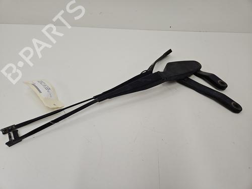 front-windshield-wiper-arm-mercedes-benz-c-class-w204-2007-2008-2009-2010-2011-2012-2013-2014-2015-30676664 main image
