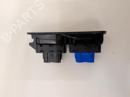 Used Right front window switch Right front window switch 37283557 37283557
