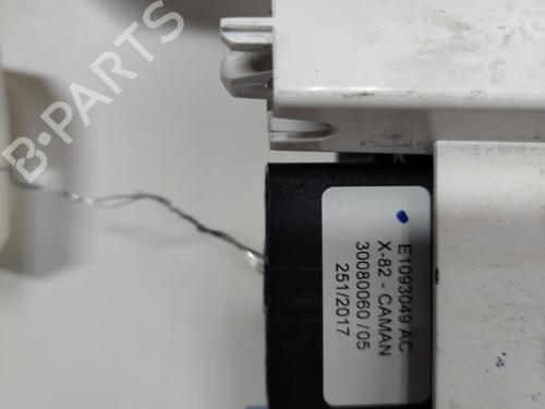 climate-control-renault-trafic-iii-van-fg_-16-dci-120-fgmb-2014-22109656 main image