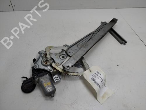Used Front right window mechanism Front right window mechanism TOYOTA YARIS (_P9_) 1.4 D-4D (NLP90_, NLP90R) (90 hp) 20907899 20907899