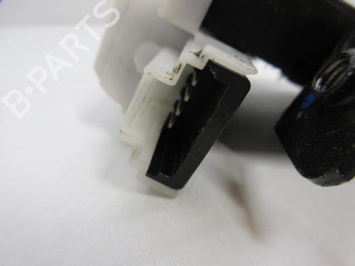 Used Tailgate lock RENAULT CLIO III Grandtour (KR0/1_) 1.5 dCi (KR0F) (86 hp) 20895656