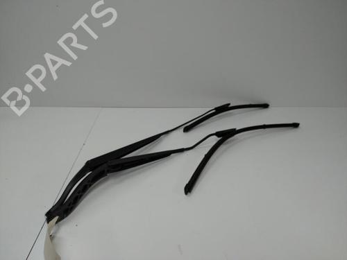 Used Front windshield wiper arm RENAULT MEGANE IV Grandtour (K9A/M/N_) 1.3 TCe 115 (K9N9) (116 hp) 20899673