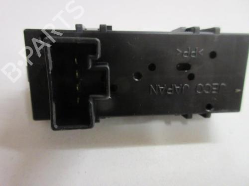 Used Display monitor TOYOTA PRIUS Liftback (_W2_) 1.5 Hybrid (NHW20_, NHW20R) (112 hp) 22107920