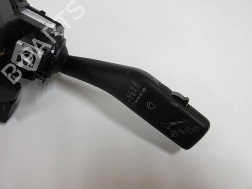 Used Steering column stalk VW GOLF VI (5K1) 1.4 TSI (160 hp) 20894614