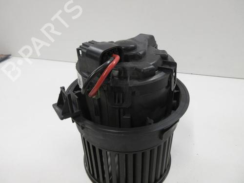 Used Heater blower motor Heater blower motor PEUGEOT 208 I (CA_, CC_) 1.6 HDi / BlueHDi 75 (75 hp) 20905996 20905996
